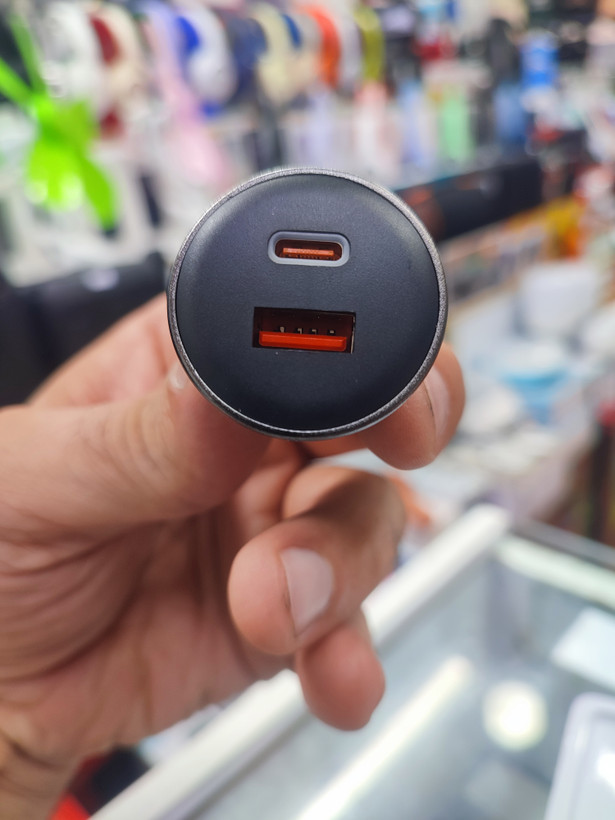 شارژر فندکی اورجینال manix ma-114